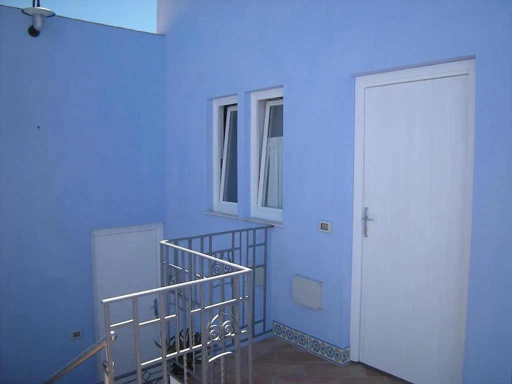 Residence Timeo Isola di Ustica 0*,
